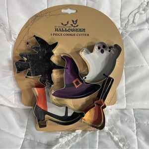 Halloween cookie cutters